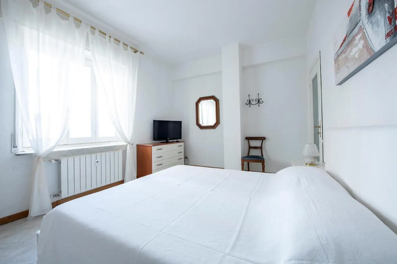 196 - A Casa Di Mary - Chiavari Centro - 700M Dal Mare - Parcheggio Gratis Incluso Apartment Italy